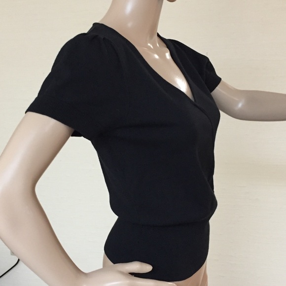 August Silk Black Top  S - Picture 3 of 9